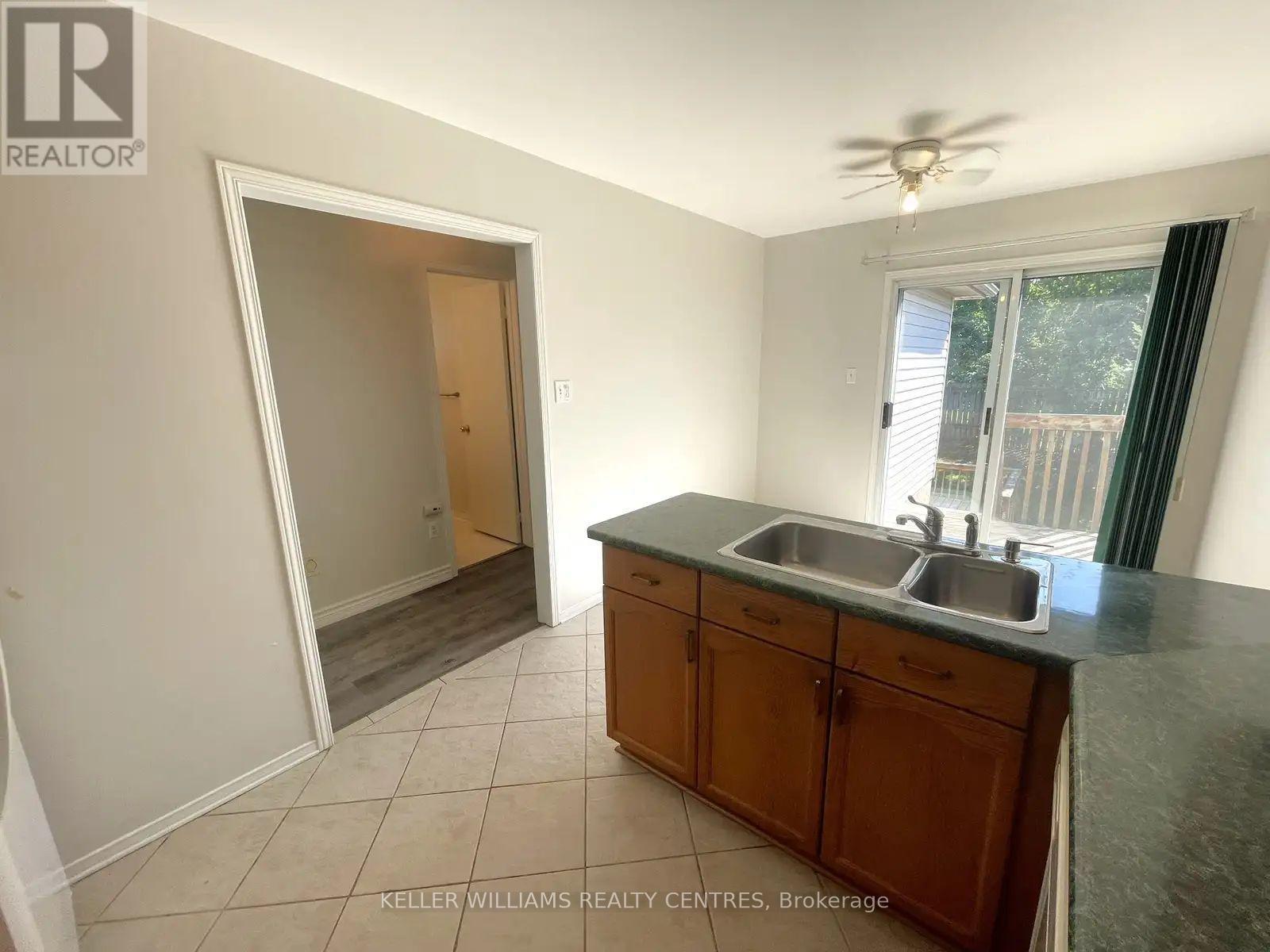 111 Athabaska Road, Barrie (Holly), Ontario  L4N 8E6 - Photo 6 - S12514760