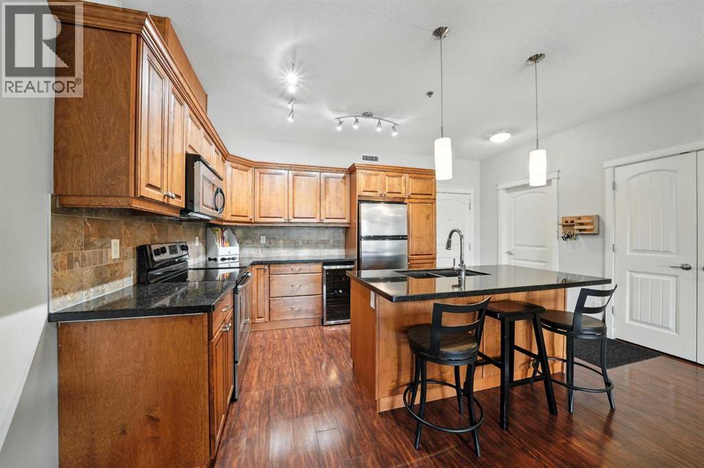 203, 4707 50 Street, Sylvan Lake, Alberta  T4S 0G7 - Photo 5 - A2242032