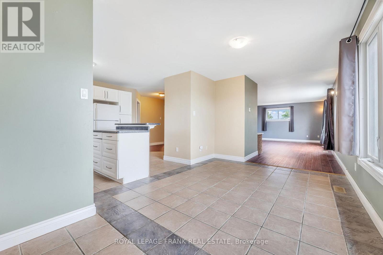 11 Mary Street E, Kawartha Lakes, Ontario  K0L 2W0 - Photo 36 - X12514812