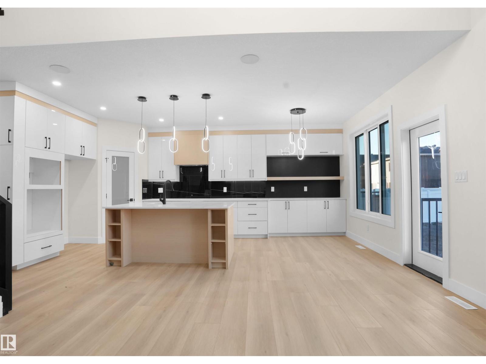 2020 154 Av Nw, Edmonton, Alberta  T5Y 2R7 - Photo 23 - E4464398