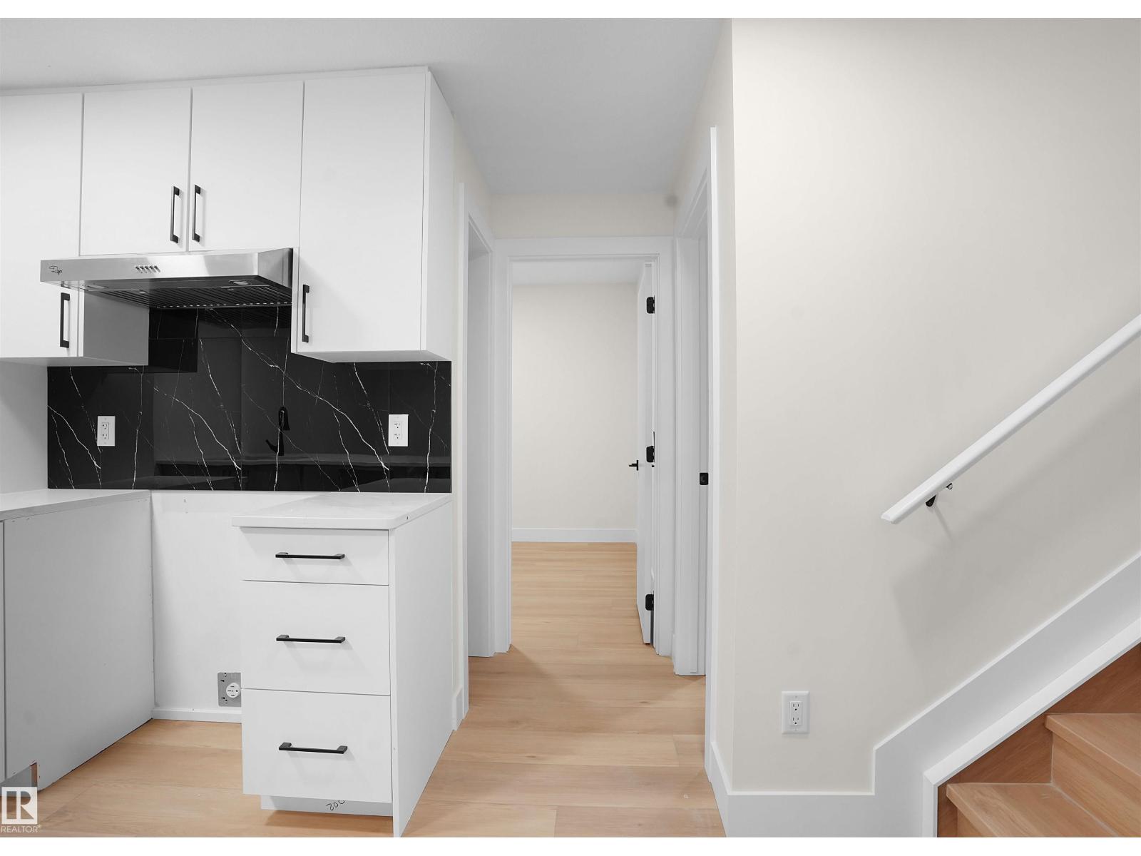 2020 154 Av Nw, Edmonton, Alberta  T5Y 2R7 - Photo 58 - E4464398