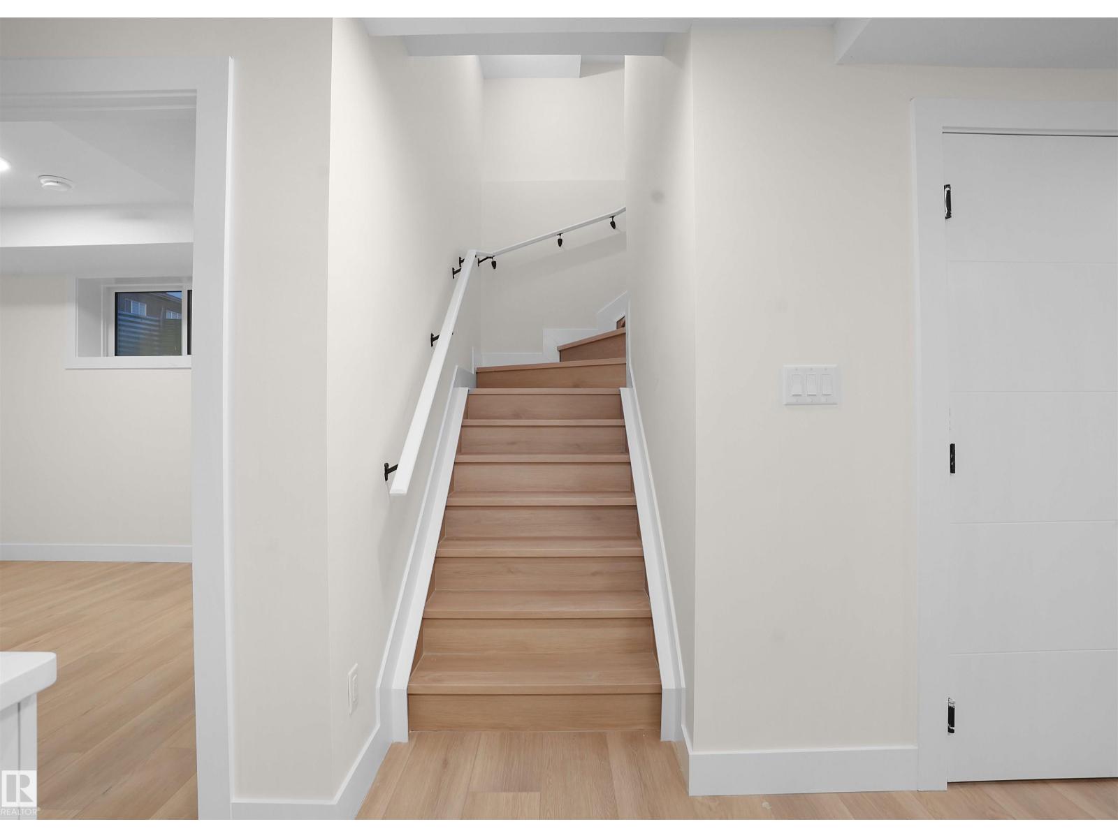 2020 154 Av Nw, Edmonton, Alberta  T5Y 2R7 - Photo 55 - E4464398