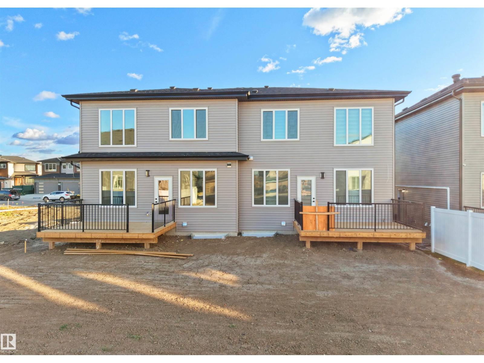 2020 154 Av Nw, Edmonton, Alberta  T5Y 2R7 - Photo 4 - E4464398