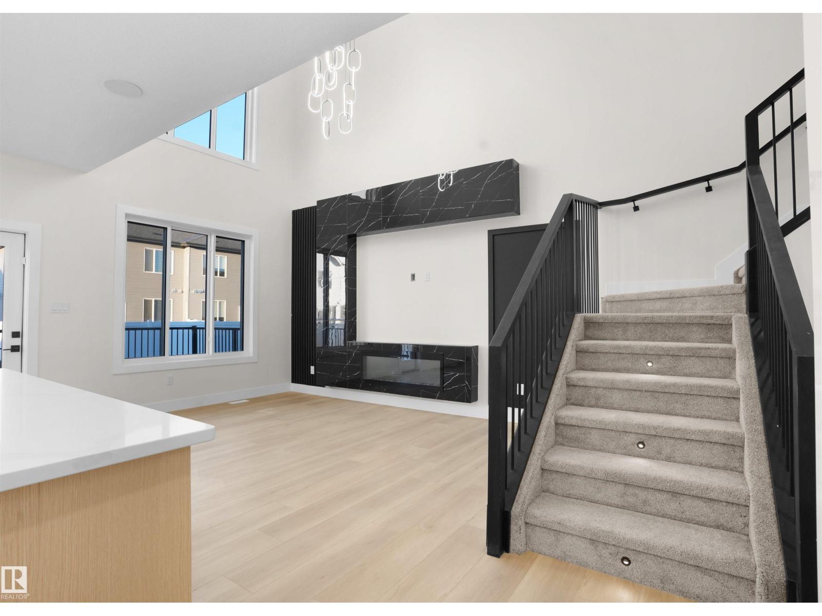 2020 154 Av Nw, Edmonton, Alberta  T5Y 2R7 - Photo 21 - E4464398