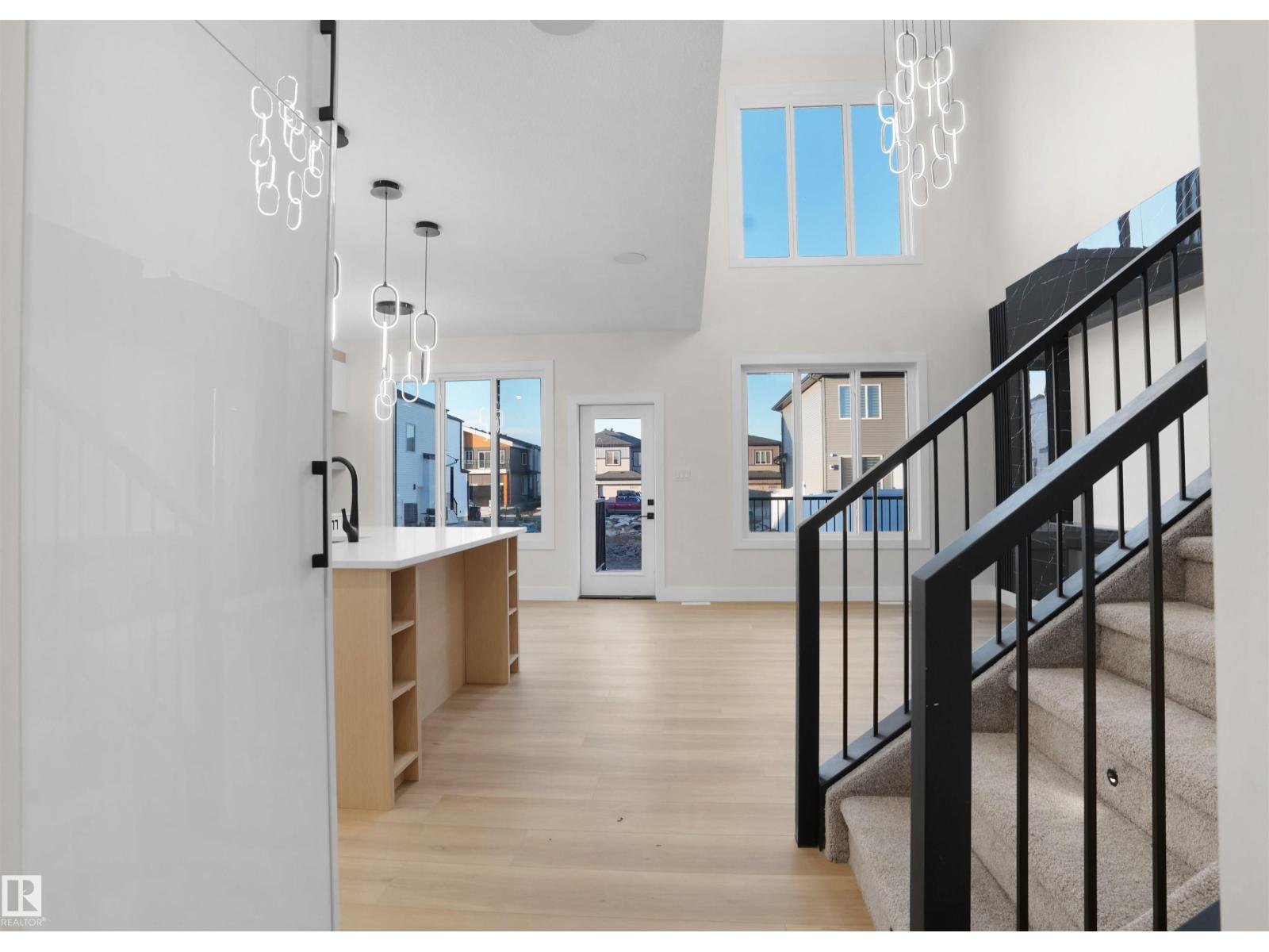 2020 154 Av Nw, Edmonton, Alberta  T5Y 2R7 - Photo 19 - E4464398