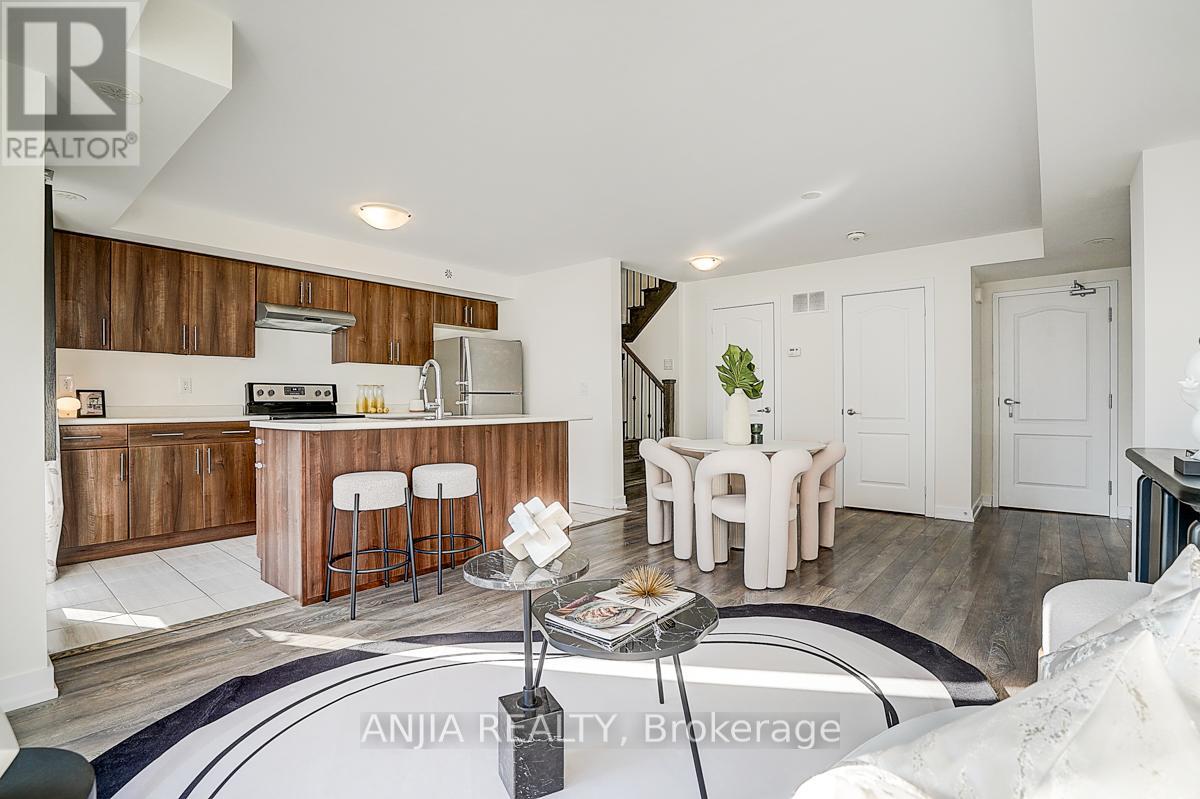 304 - 20 Dunsheath Way, Markham, Ontario  L6B 1N3 - Photo 11 - N12513578