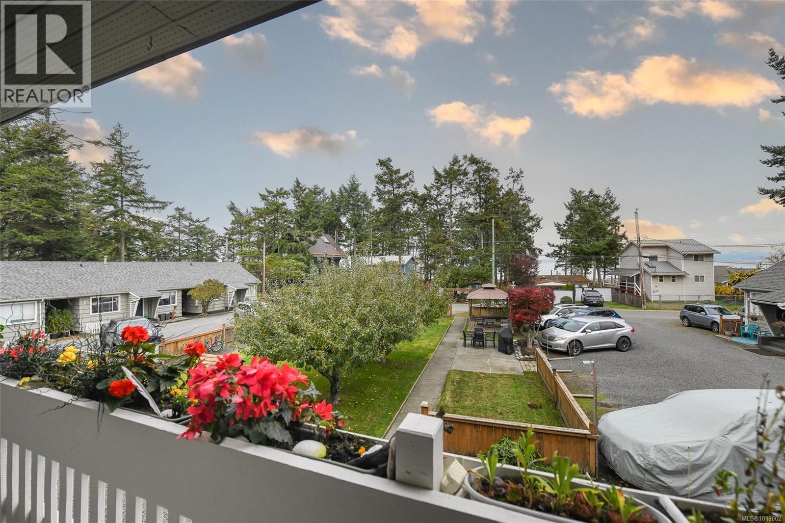 521 Windslow Rd, Comox, British Columbia  V9M 3T8 - Photo 13 - 1019002