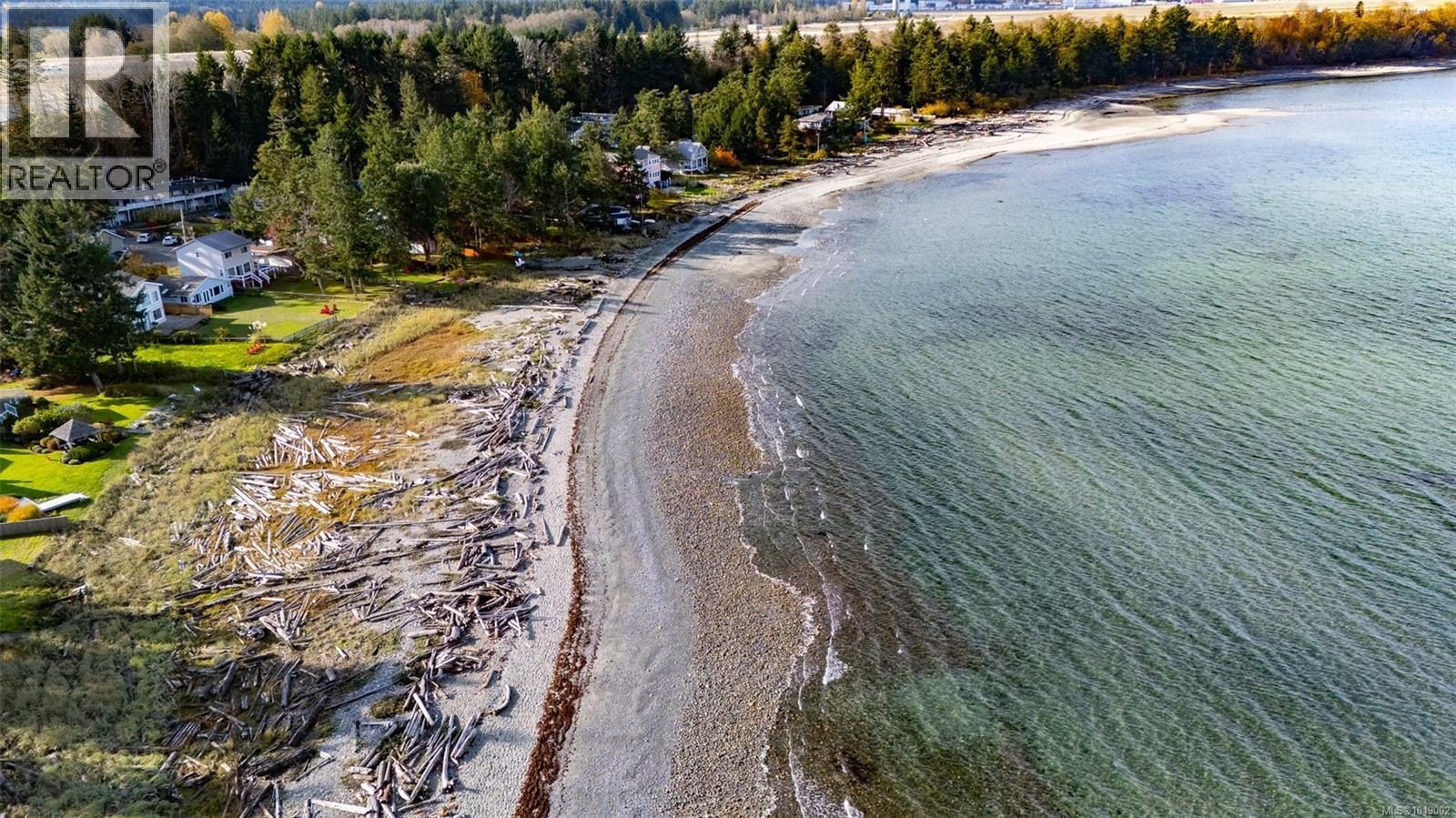 521 Windslow Rd, Comox, British Columbia  V9M 3T8 - Photo 4 - 1019002