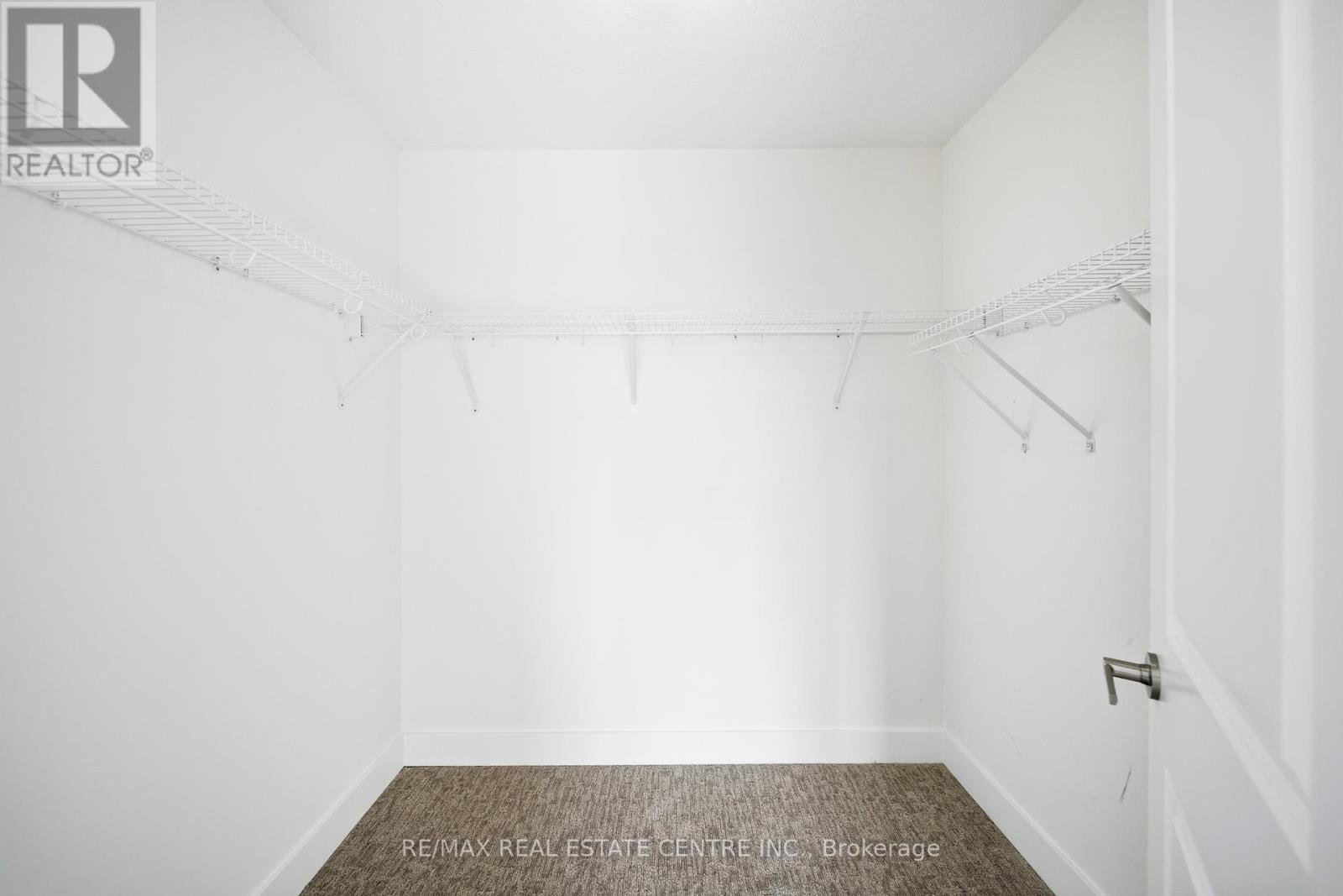 20 - 2273 Turnberry Road, Burlington, Ontario  L7M 2B2 - Photo 23 - W12435695