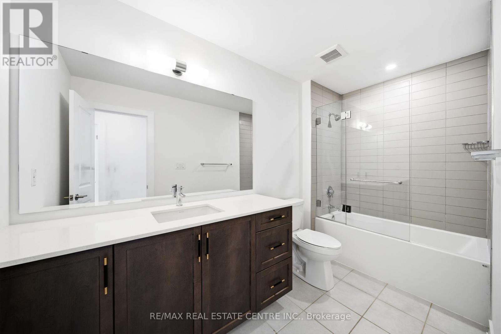 20 - 2273 Turnberry Road, Burlington, Ontario  L7M 2B2 - Photo 25 - W12435695