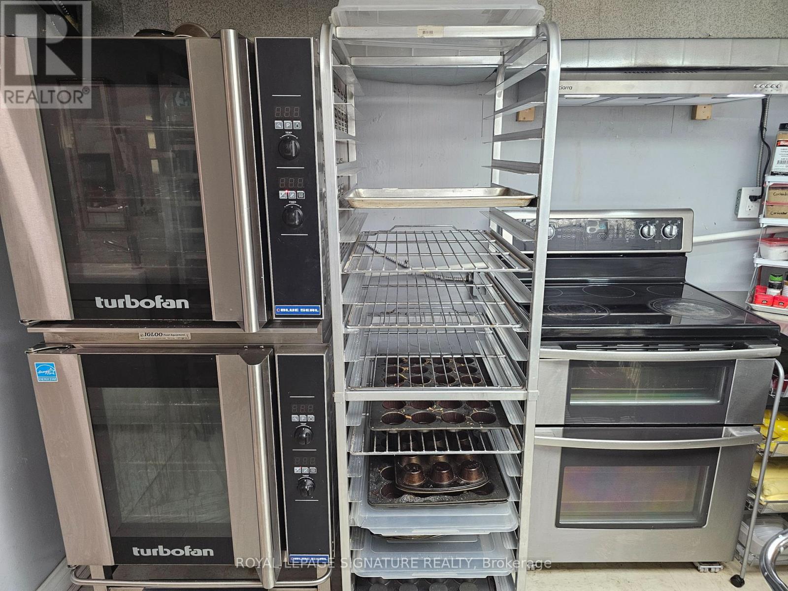 1312 Queen Street W, Toronto, Ontario M6K 1L4 - Photo 16 - W12514726