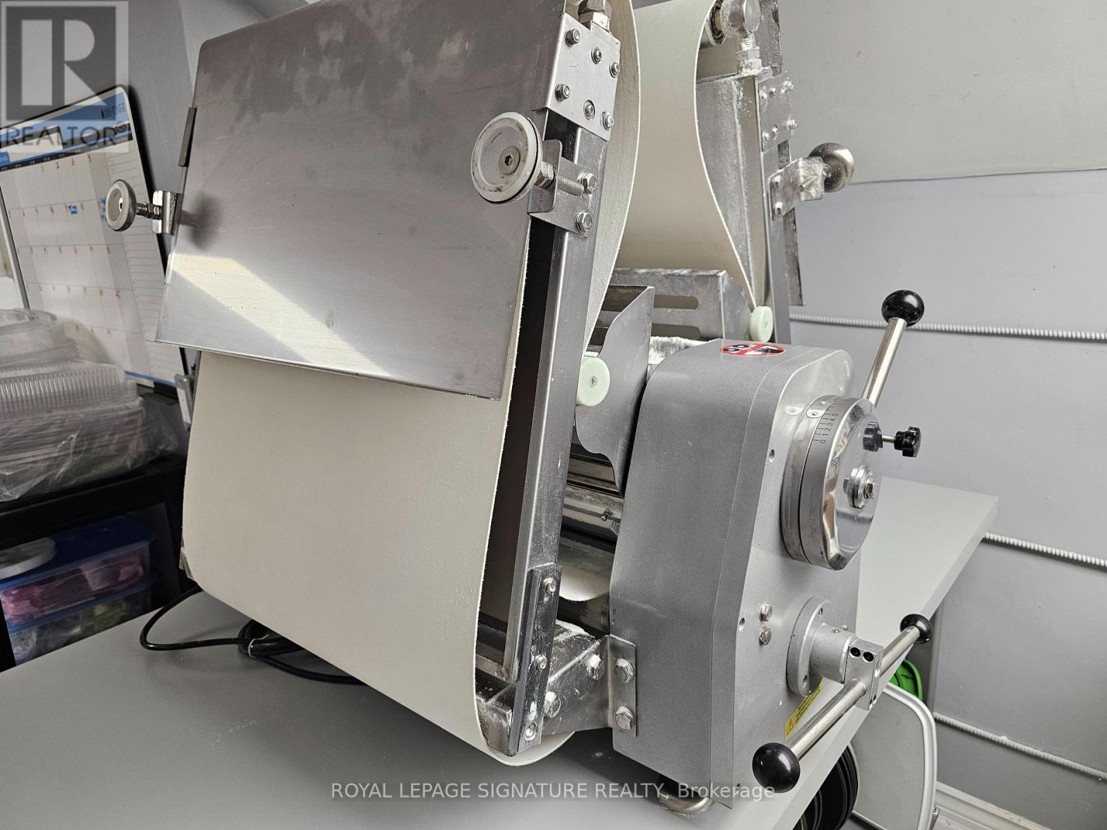 1312 Queen Street W, Toronto, Ontario M6K 1L4 - Photo 21 - W12514726