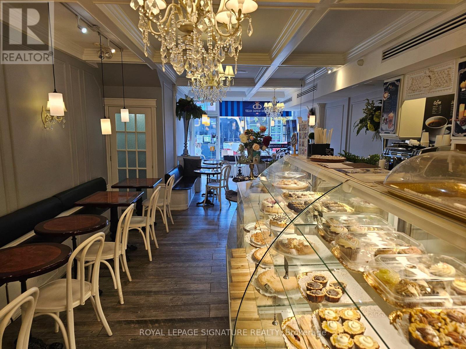 1312 Queen Street W, Toronto, Ontario M6K 1L4 - Photo 3 - W12514726