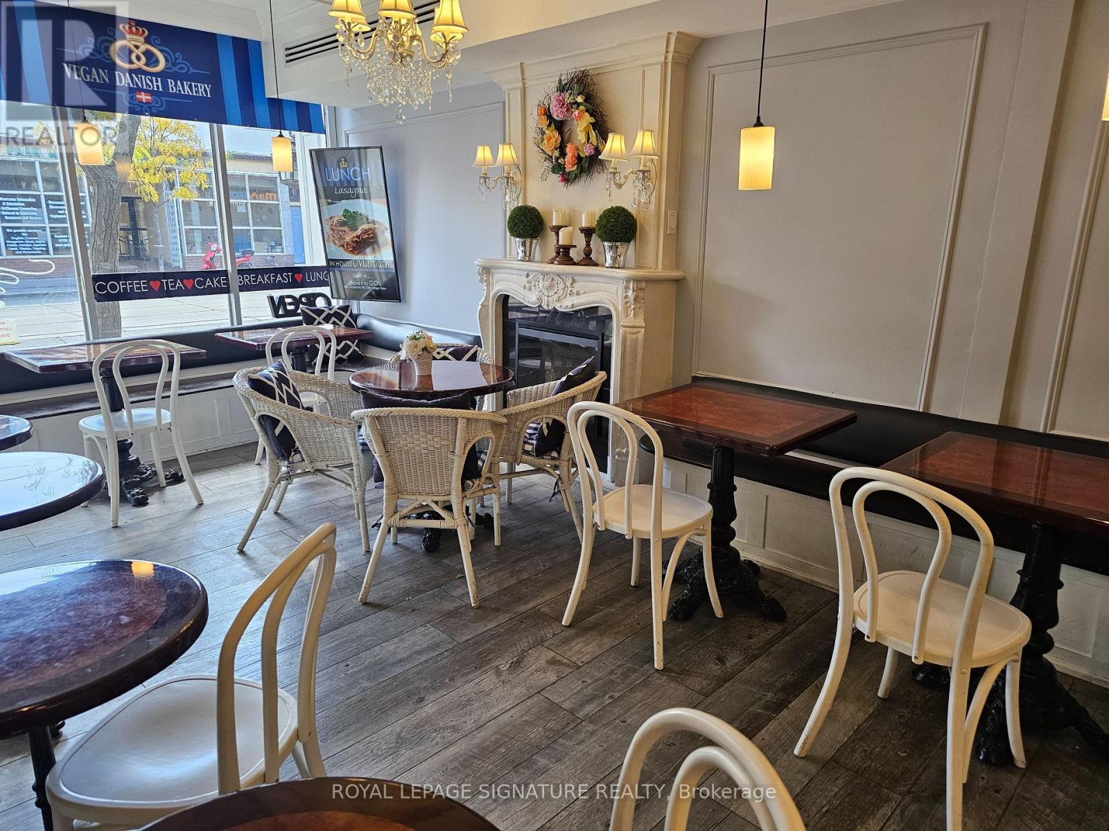 1312 Queen Street W, Toronto, Ontario M6K 1L4 - Photo 5 - W12514726