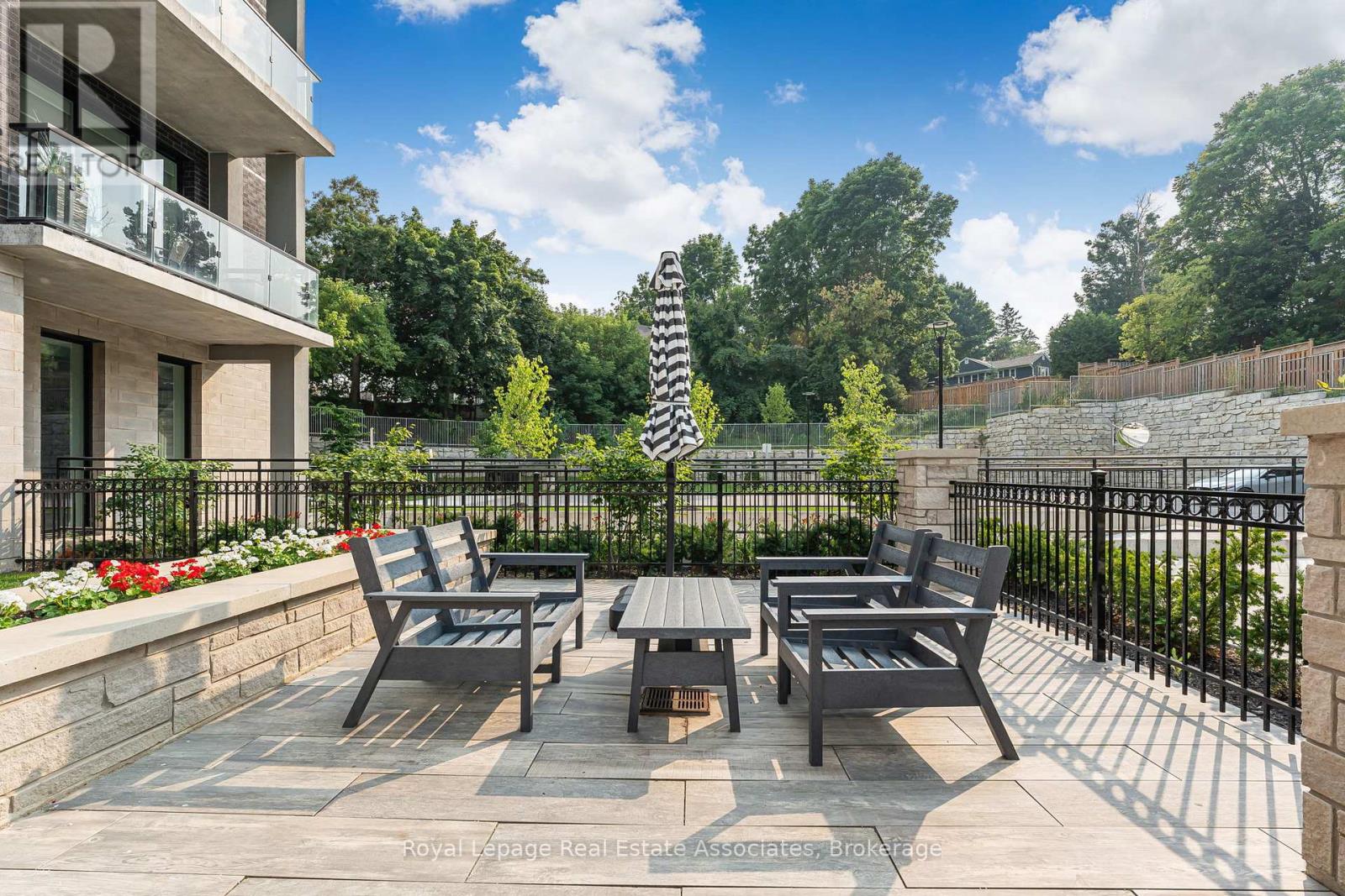 303 - 42 Mill Street, Halton Hills, Ontario  L7G 0P9 - Photo 31 - W12514744