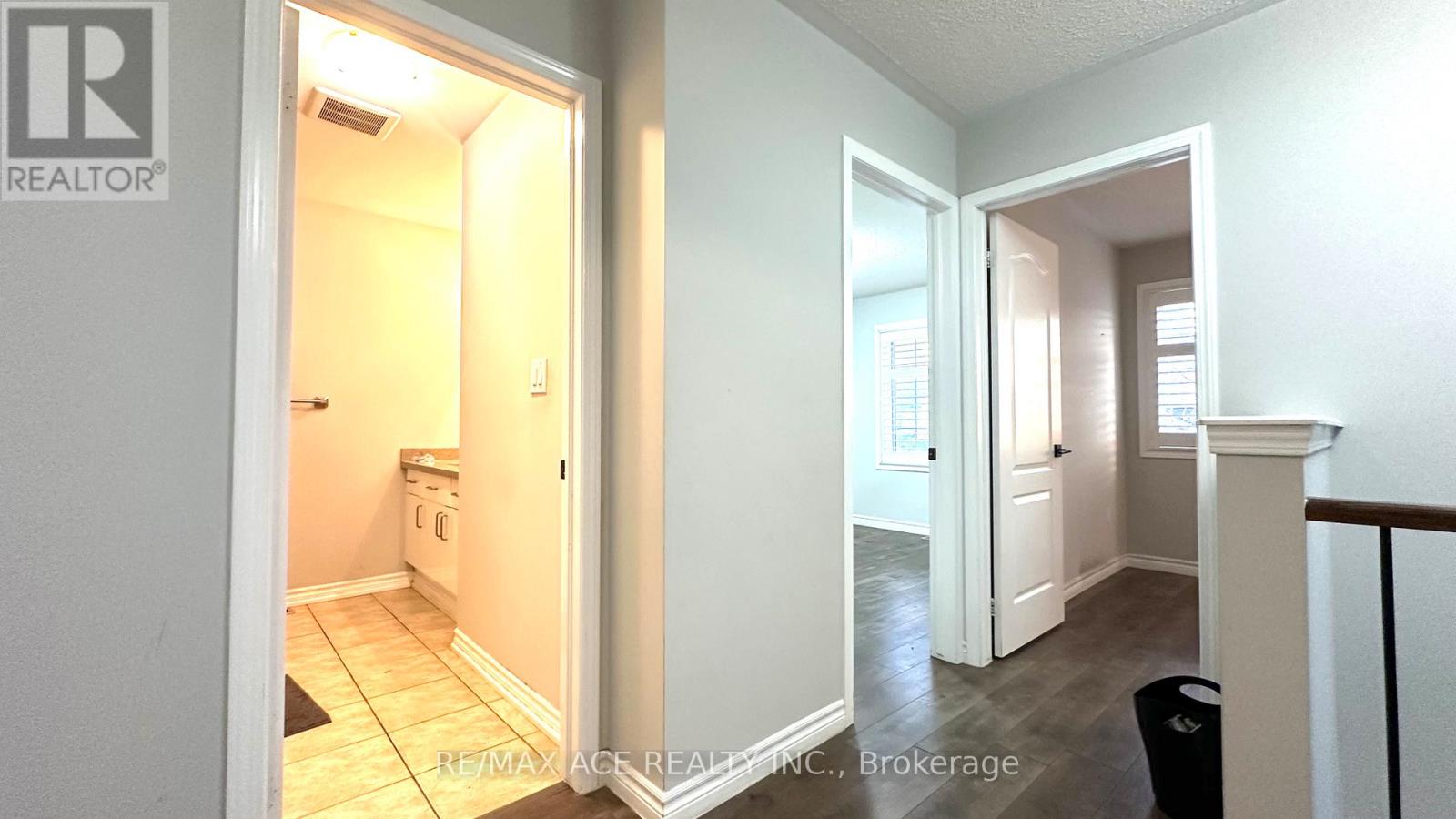 20 Ponymeadow Way, Brampton, Ontario  L6X 0M3 - Photo 18 - W12514750