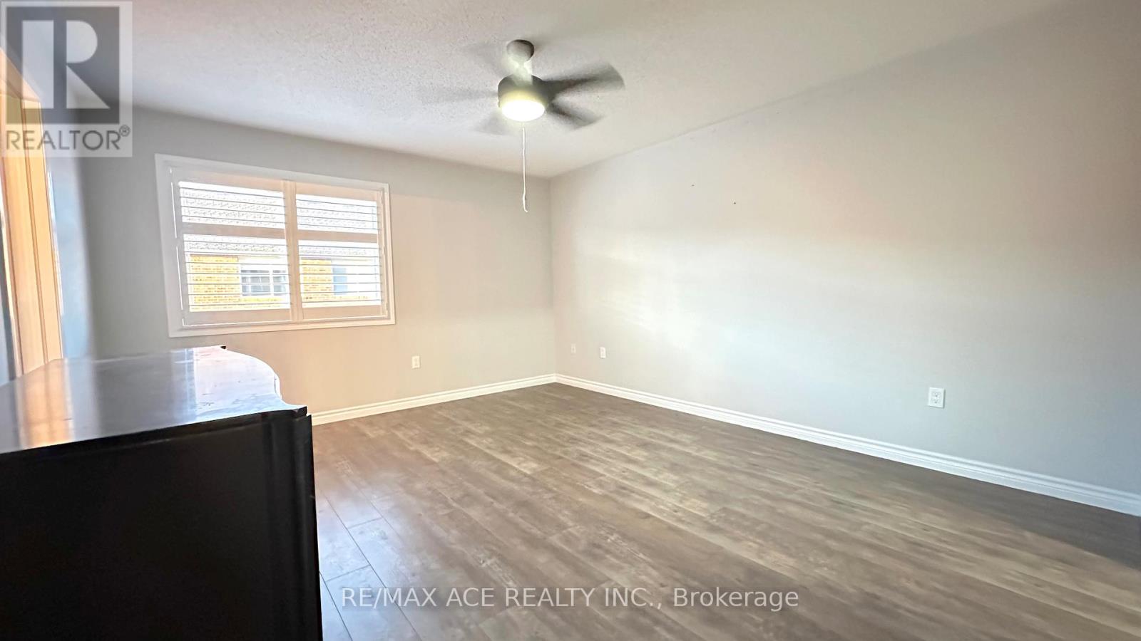 20 Ponymeadow Way, Brampton, Ontario  L6X 0M3 - Photo 19 - W12514750