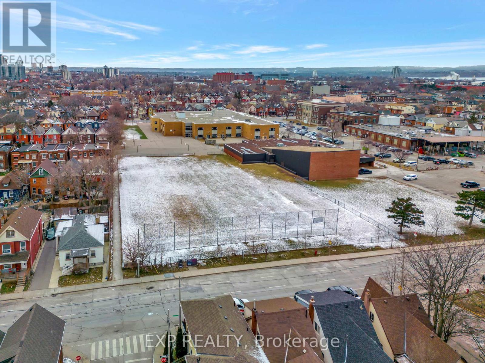 142 Sanford Avenue N, Hamilton, Ontario L8L 5Z5 - Photo 36 - X12514770