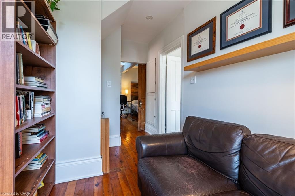 35 Mountain Avenue, Hamilton, Ontario L8P 4E8 - Photo 16 - 40786090