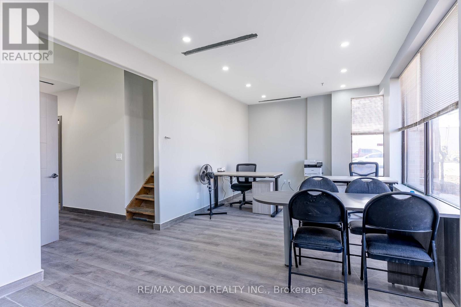 20 - 1320 Mid-Way Boulevard, Mississauga, Ontario  L5T 2K4 - Photo 3 - W12514222