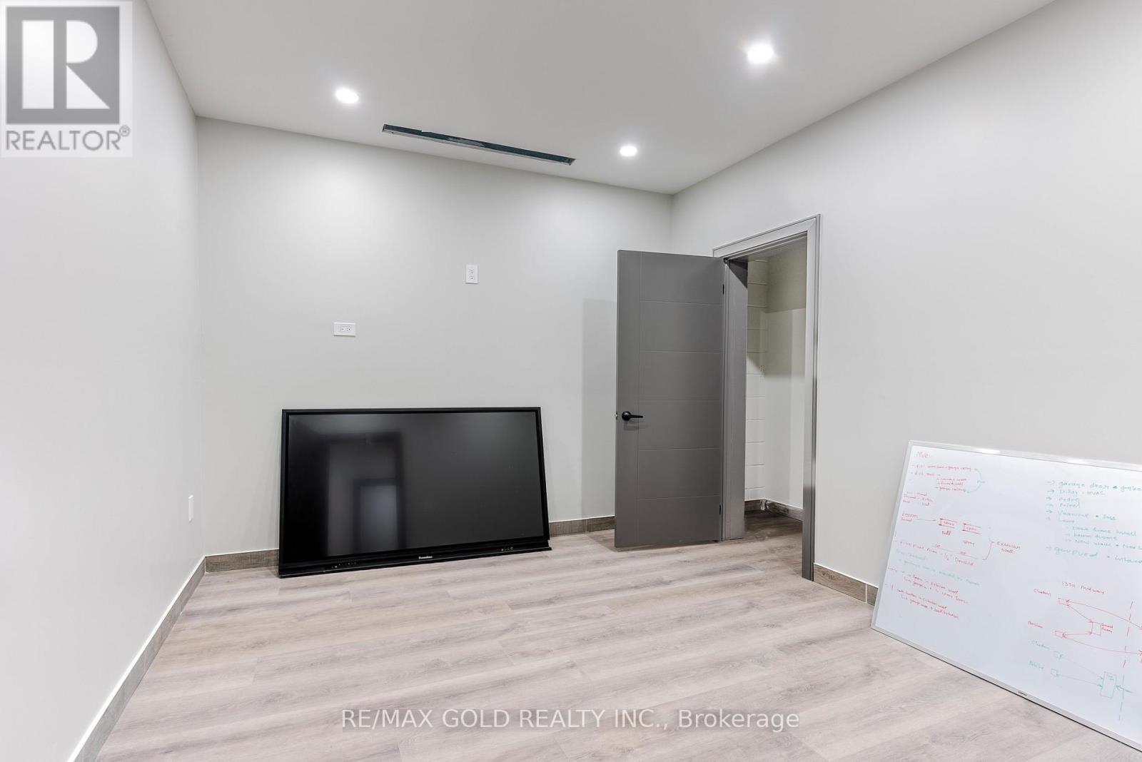 20 - 1320 Mid-Way Boulevard, Mississauga, Ontario  L5T 2K4 - Photo 7 - W12514222