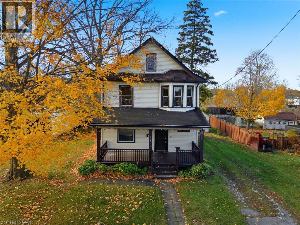 160 Head Street N, Simcoe, Ontario N3Y 3X5 - Photo 3 - 40782175