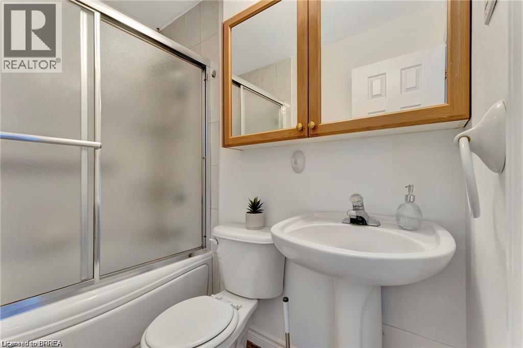 793 Colborne Street E Unit# 207, Brantford, Ontario  N3S 7J3 - Photo 21 - 40784981