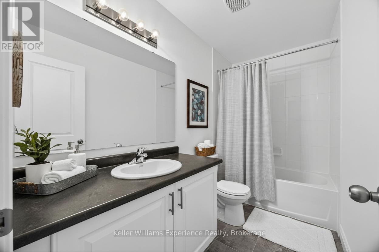 24 Mcconnell Crescent, Bracebridge, Ontario  P1L 0N7 - Photo 15 - X12475631