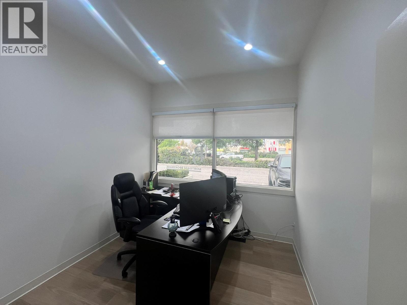 519 33 Highway W Unit# 102, Kelowna, British Columbia  V1X 1Y2 - Photo 9 - 10362208