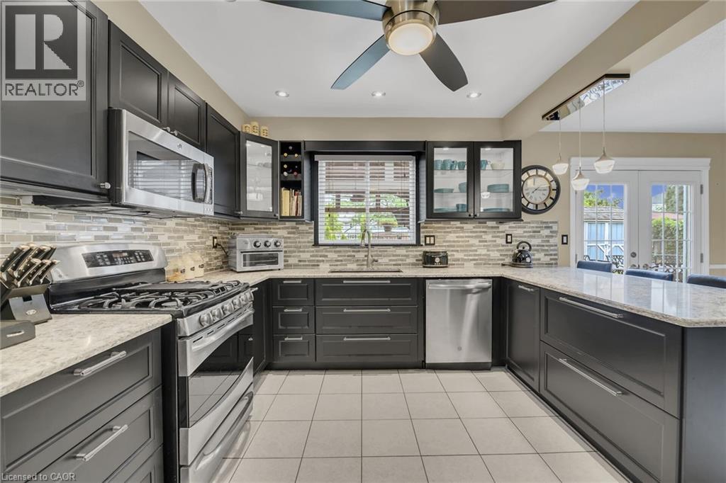 45 Dublin Drive, Hamilton, Ontario L9B 1Z9 - Photo 12 - 40785828