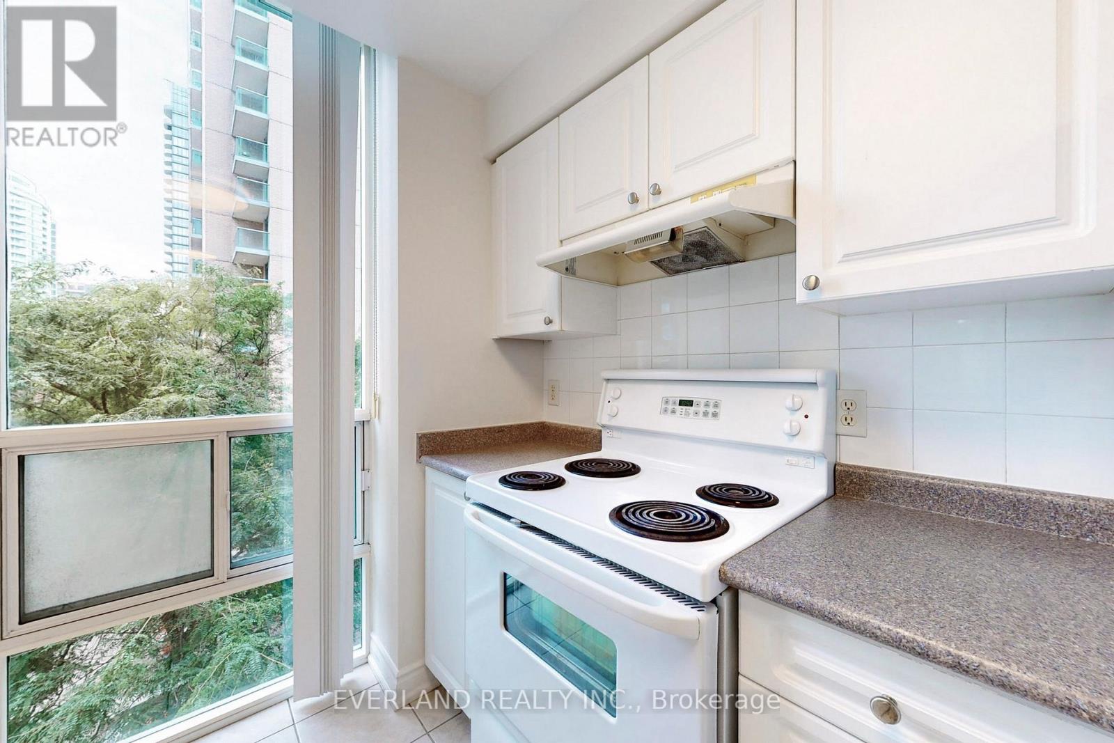 315 - 22 Olive Avenue, Toronto, Ontario  M2N 7G6 - Photo 10 - C12514778
