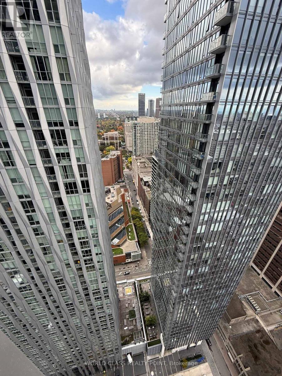 3407 - 11 Yorkville Avenue, Toronto, Ontario  M4W 0B7 - Photo 31 - C12514862