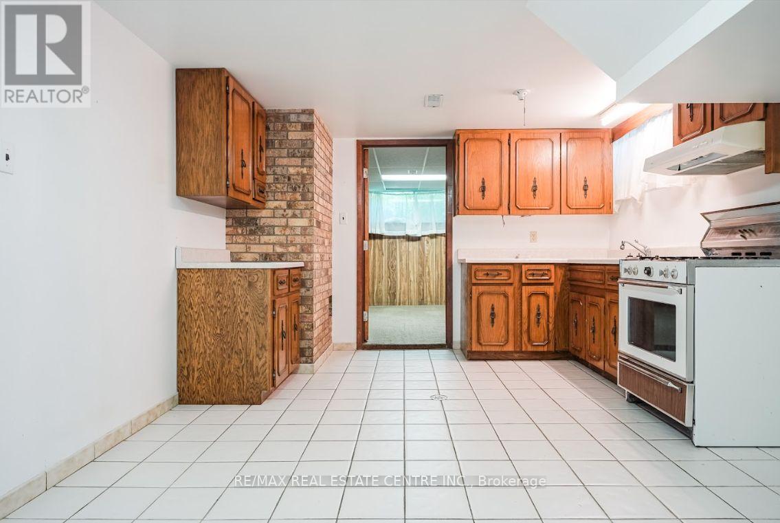 392 Upper Horning Road, Hamilton (Fessenden), Ontario  L9G 3K9 - Photo 14 - X12480609