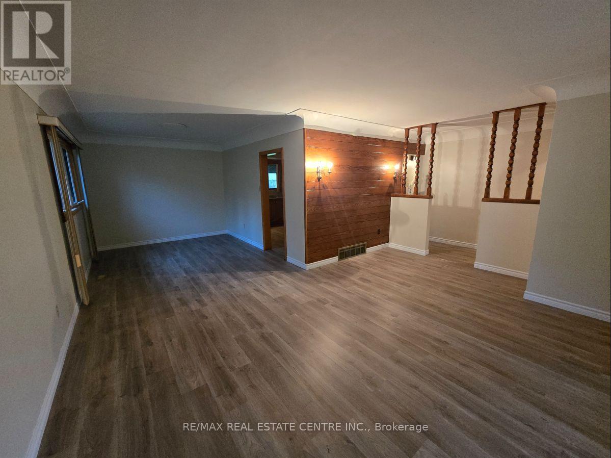 392 Upper Horning Road, Hamilton (Fessenden), Ontario  L9G 3K9 - Photo 8 - X12480609