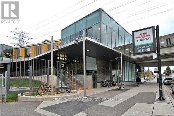 1102 - 3 Massey Square, Toronto, Ontario  M4C 5L5 - Photo 2 - E12514840