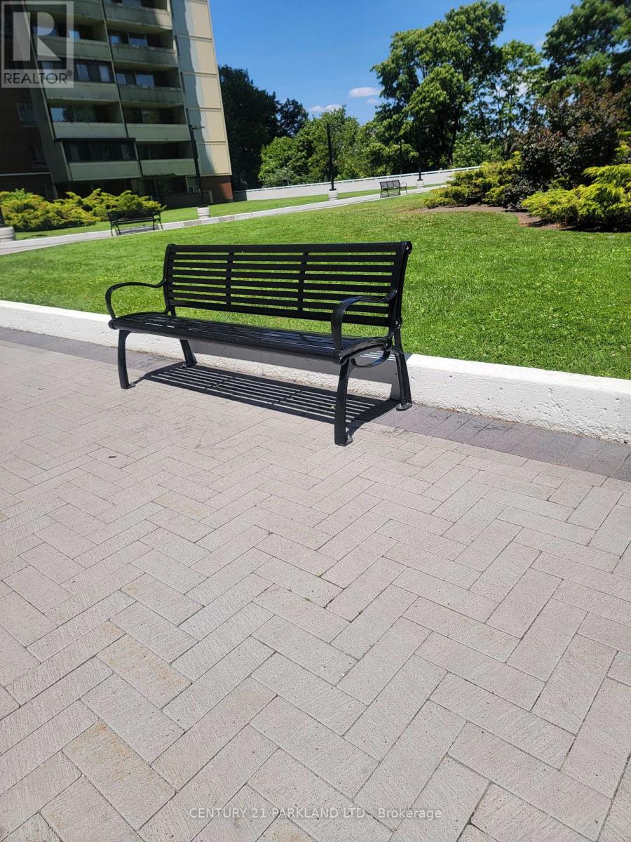 1102 - 3 Massey Square, Toronto, Ontario  M4C 5L5 - Photo 7 - E12514840