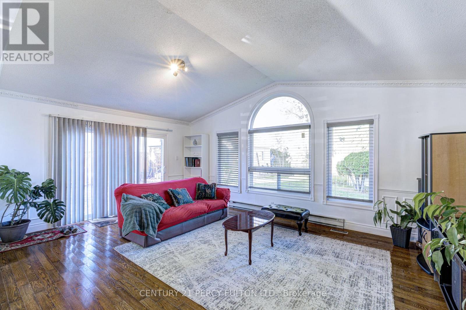 56 Snowball Crescent, Toronto, Ontario  M1B 1R9 - Photo 15 - E12514886