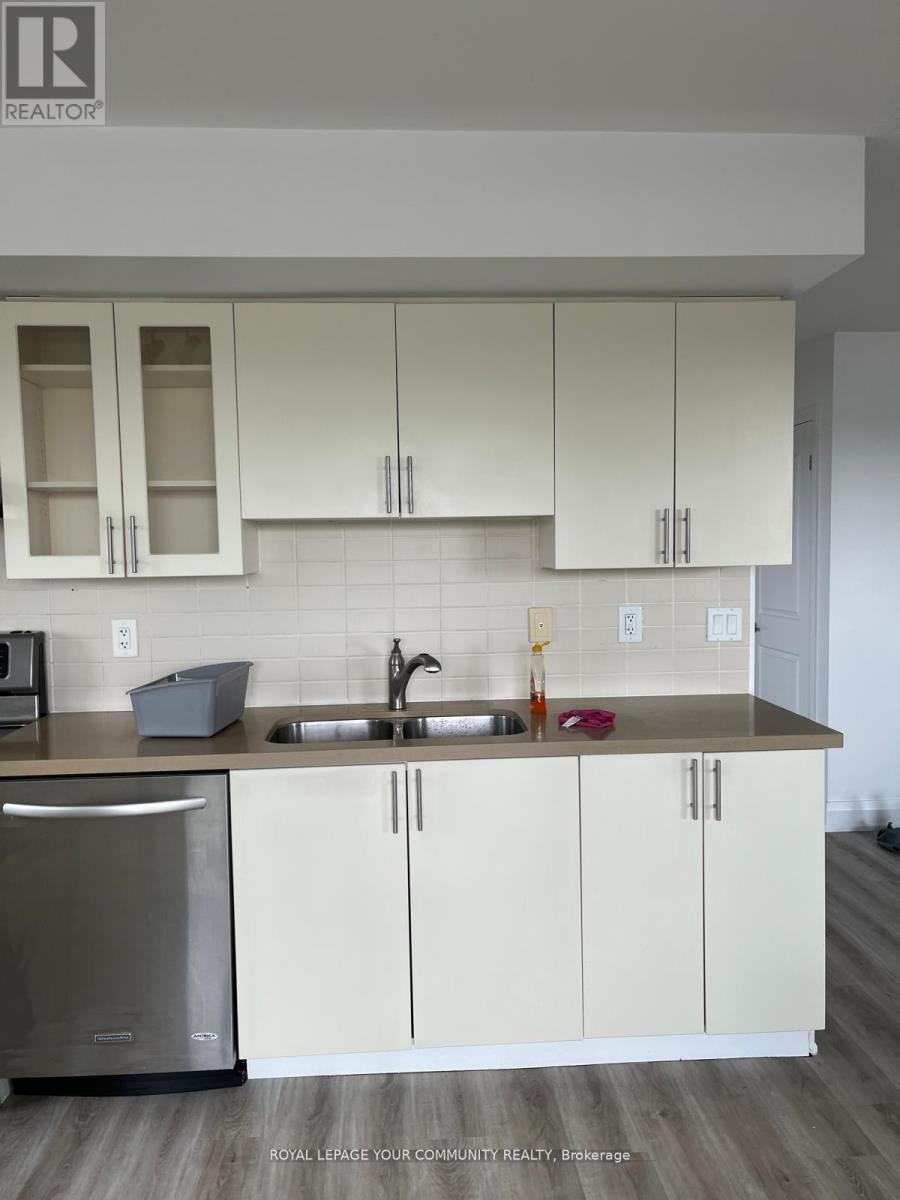 317 - 75 Norman Bethune Avenue, Richmond Hill, Ontario  L4B 0B6 - Photo 5 - N12514826