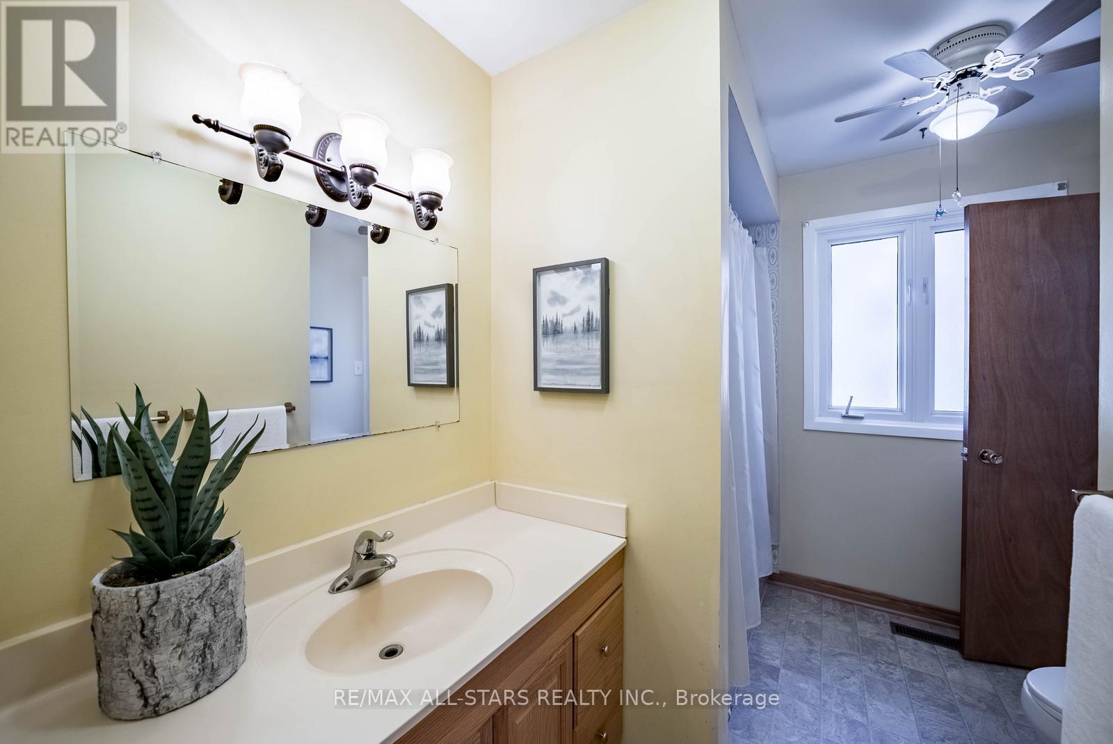 115 Stouffer Street, Whitchurch-Stouffville, Ontario L4A 6A3 - Photo 23 - N12514838