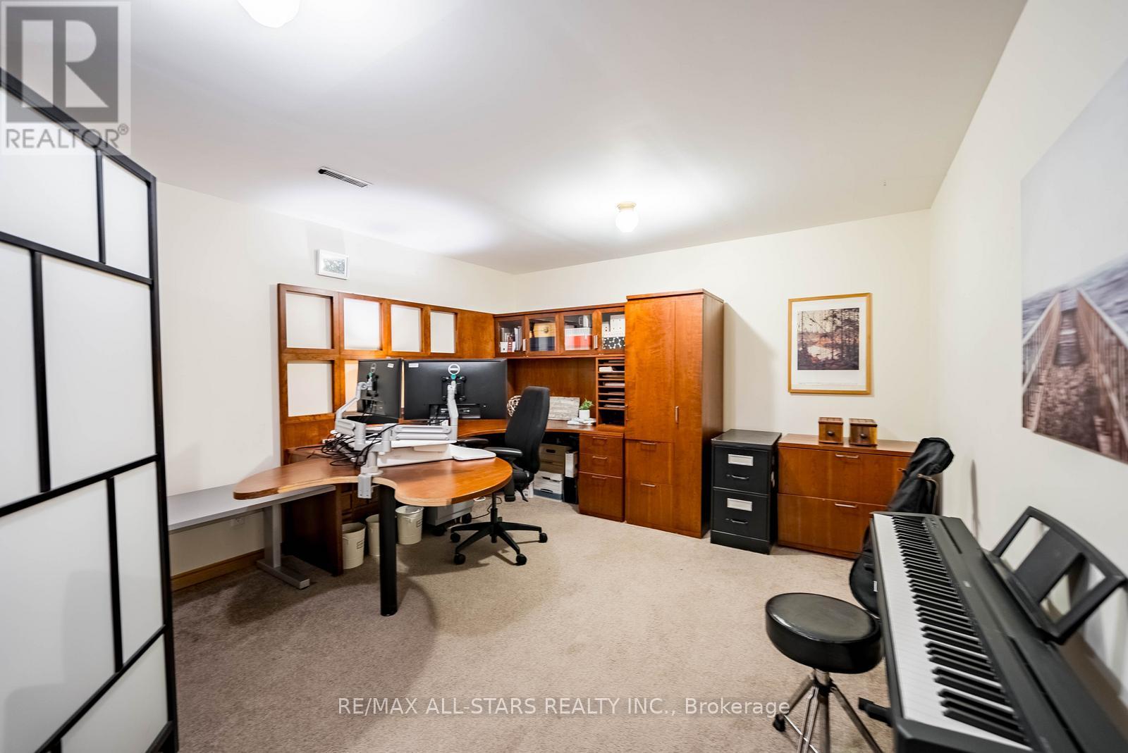 115 Stouffer Street, Whitchurch-Stouffville, Ontario L4A 6A3 - Photo 28 - N12514838