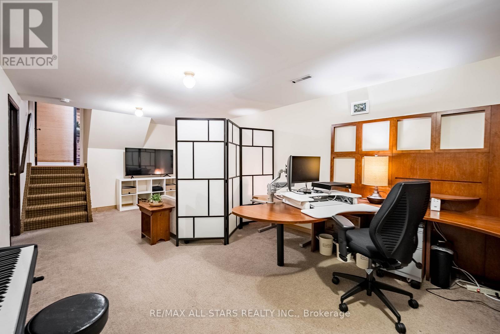 115 Stouffer Street, Whitchurch-Stouffville, Ontario L4A 6A3 - Photo 29 - N12514838