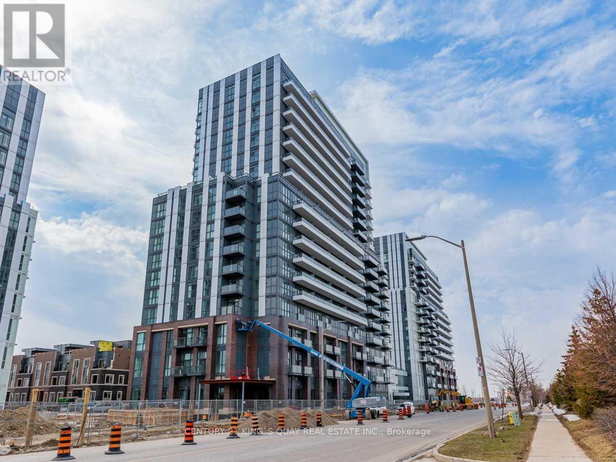 101 - 38 HONEYCRISP CRESCENT, Vaughan, Ontario