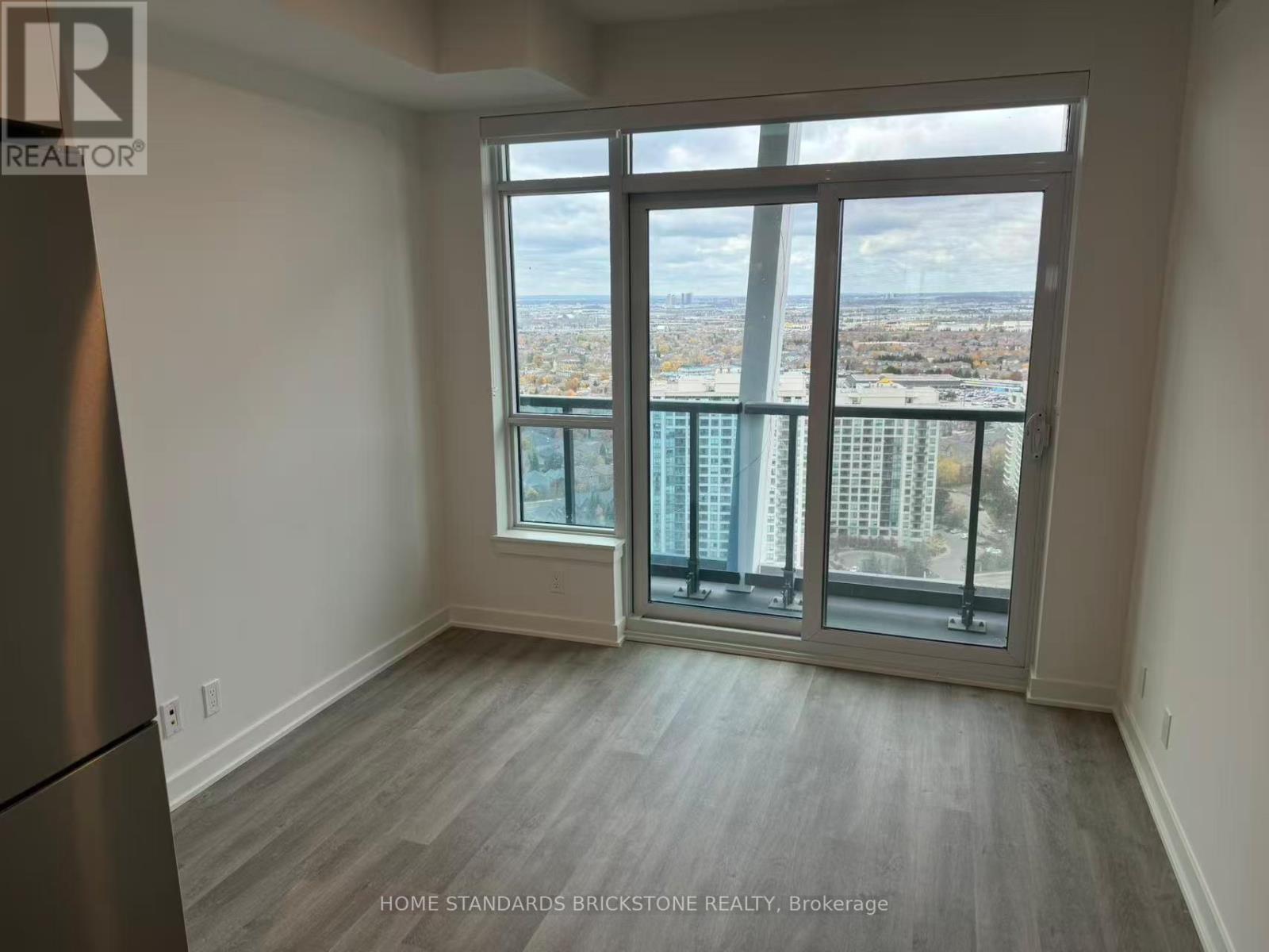 2707 - 50 UPPER MALL WAY, Vaughan, Ontario