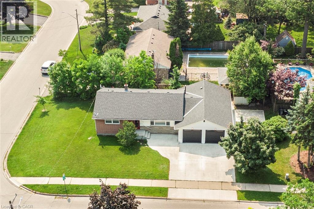 2278 Mount Forest Drive, Burlington, Ontario L7P 1J2 - Photo 7 - 40782342