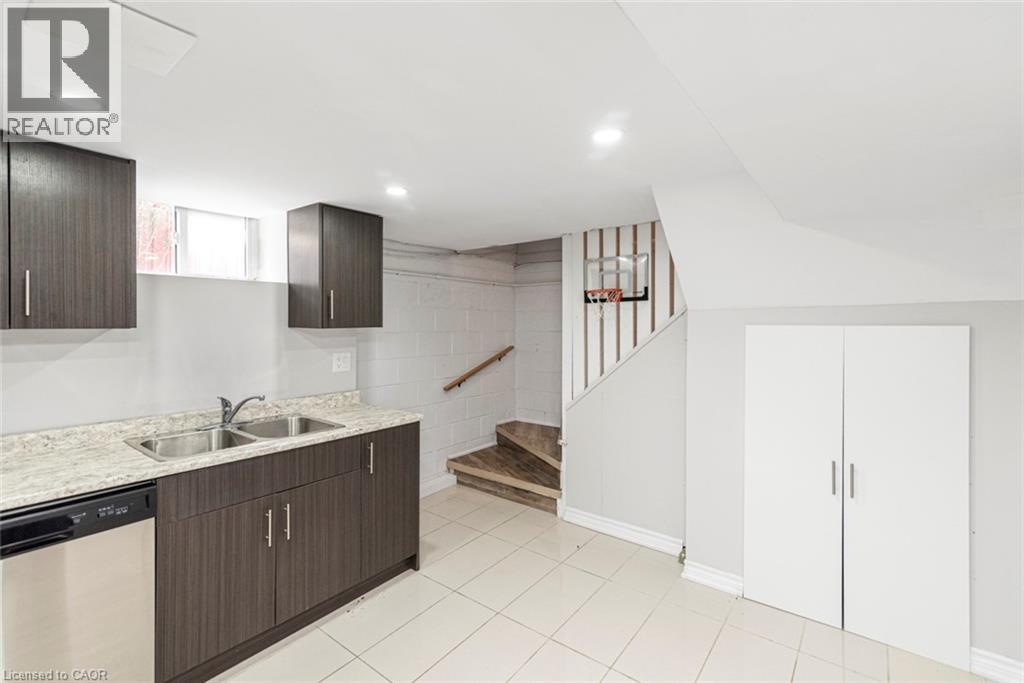 2278 Mount Forest Drive, Burlington, Ontario L7P 1J2 - Photo 34 - 40782342