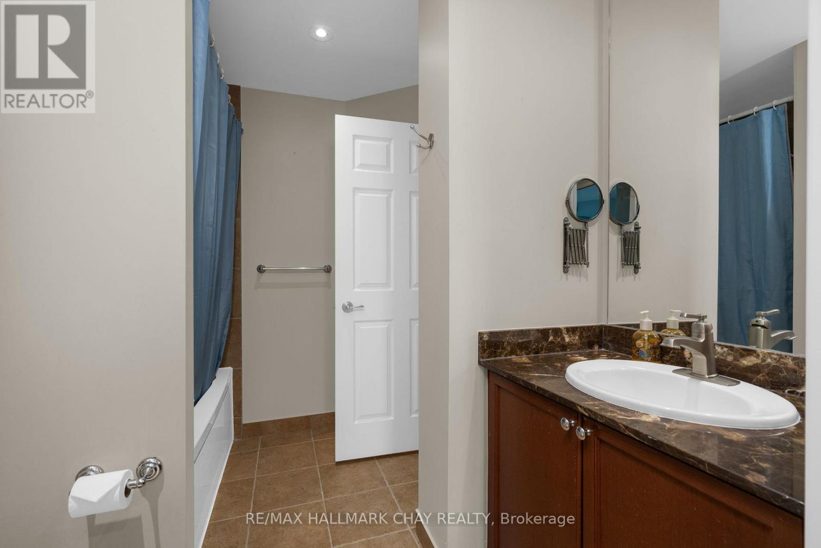 1401 - 33 Ellen Street, Barrie (City Centre), Ontario  L4N 6E9 - Photo 20 - S12514800