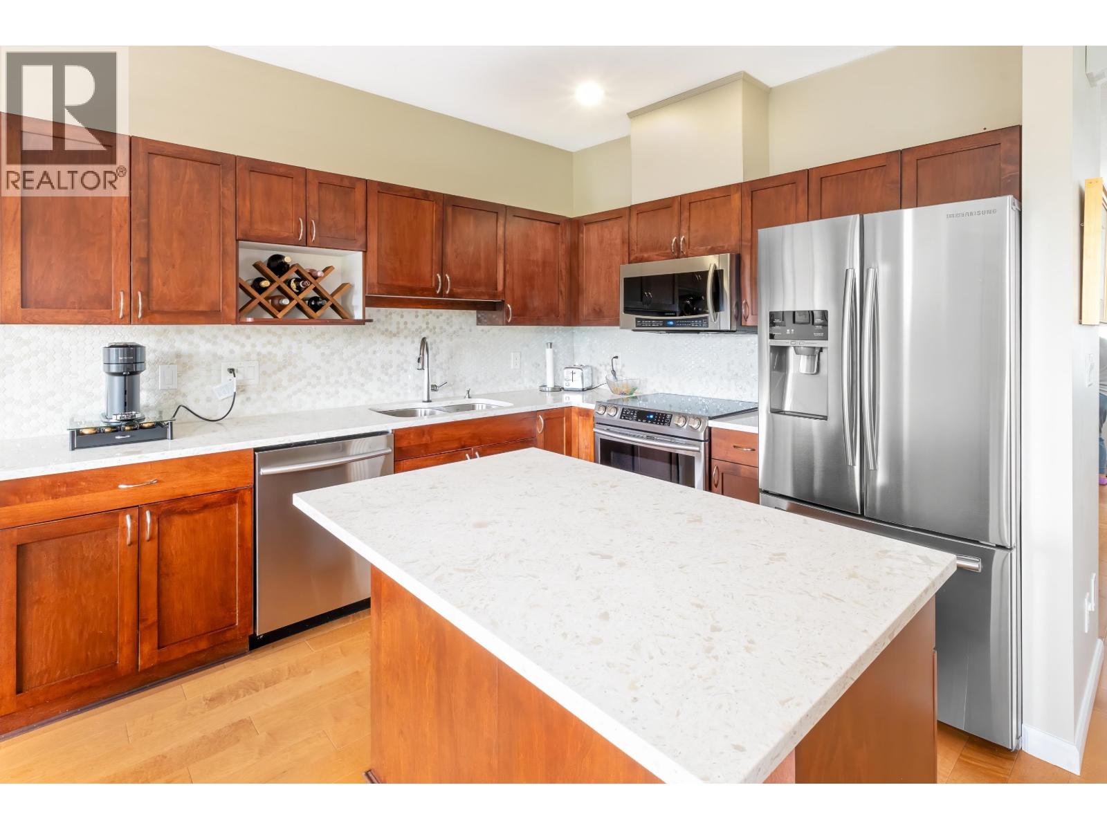 24 3127 Skeena Street, Port Coquitlam, British Columbia  V3B 8G5 - Photo 3 - R3057072