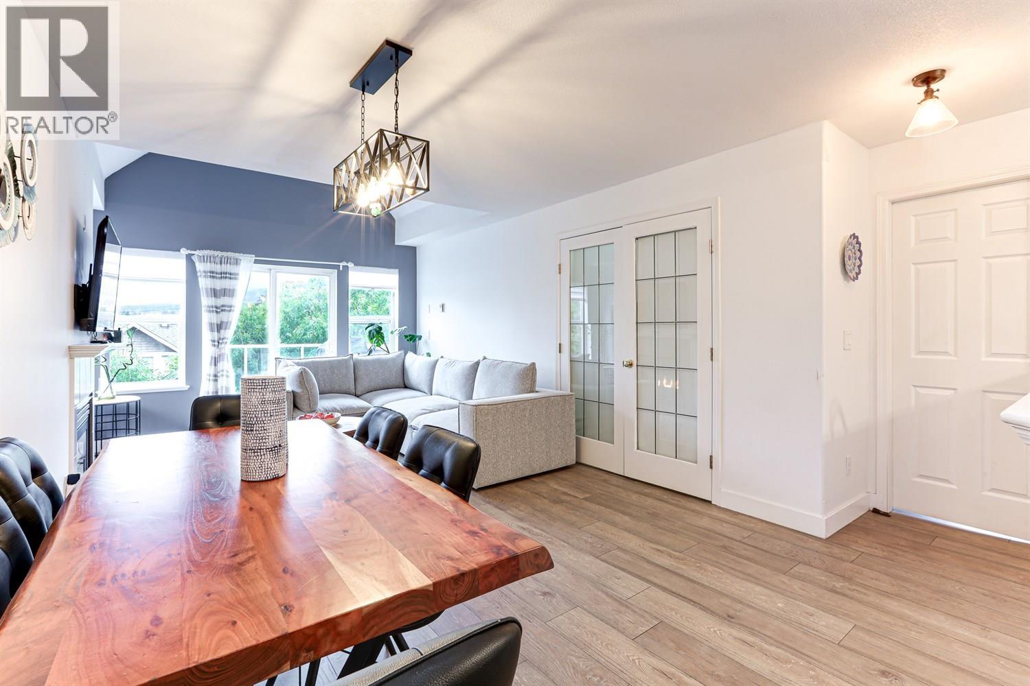 402 1558 Grant Avenue, Port Coquitlam, British Columbia  V3B 1P2 - Photo 3 - R3065221