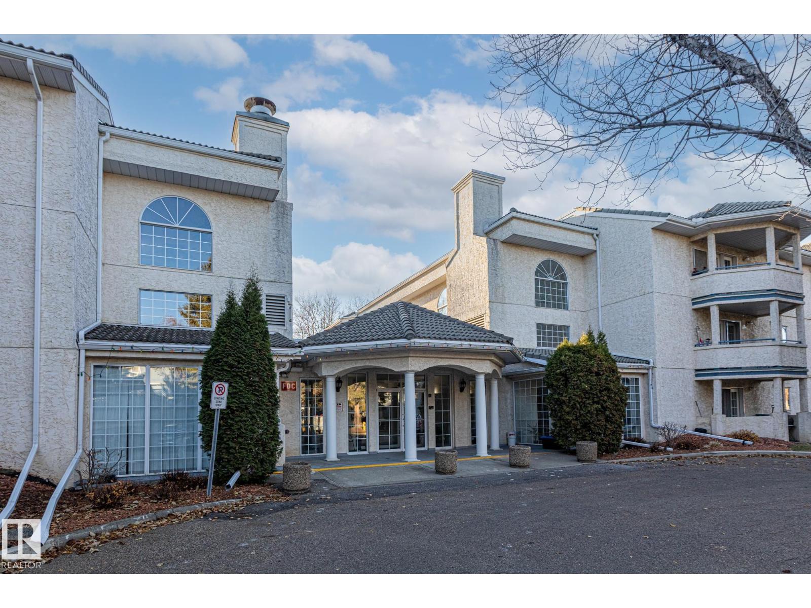 #104 45 Gervais Rd, St. Albert, Alberta  T8N 6H7 - Photo 1 - E4464840