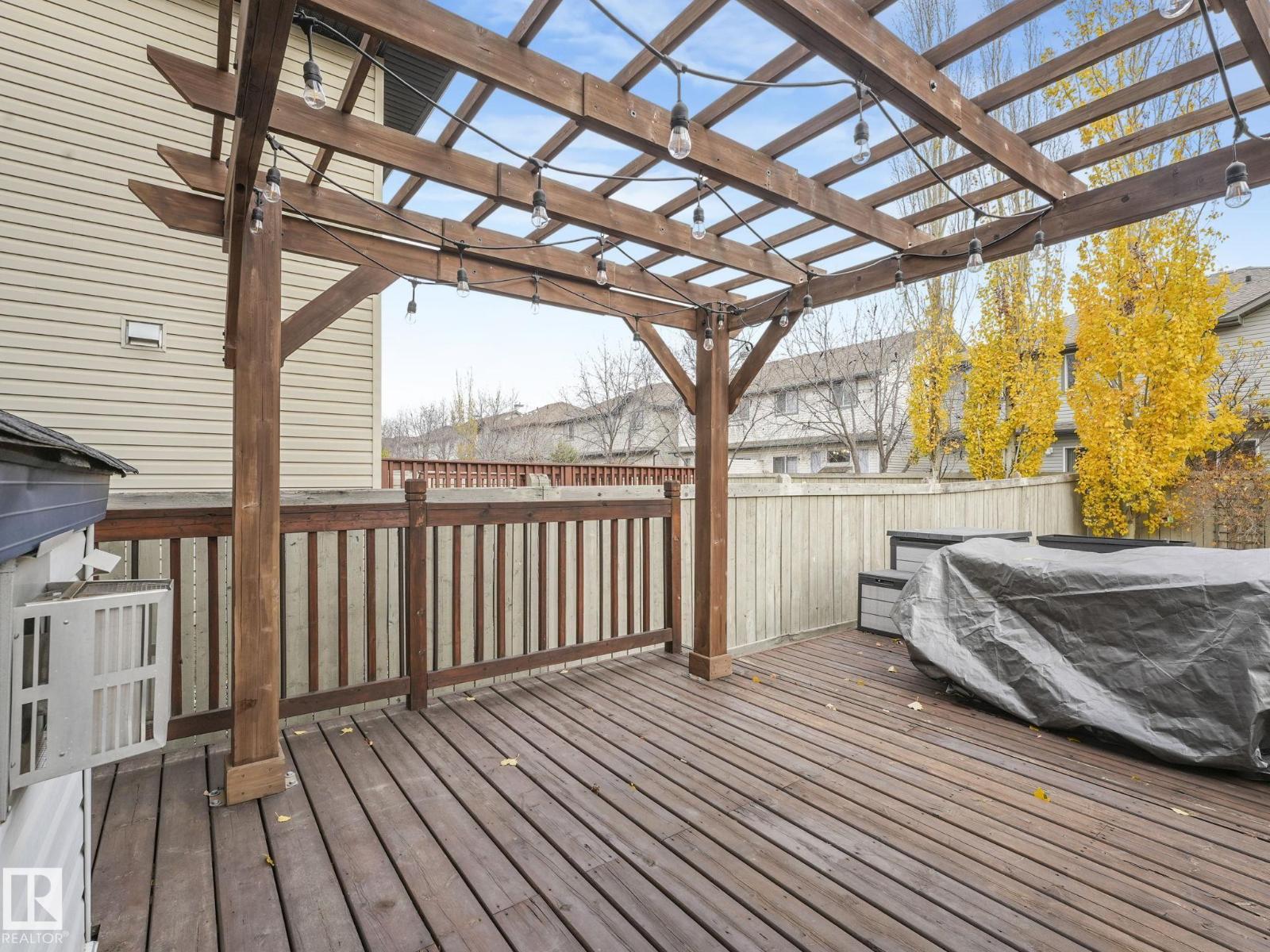 6913 Strom Ln Nw, Edmonton, Alberta  T6R 0G3 - Photo 11 - E4464841